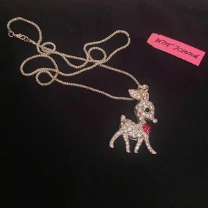 Betsey Johnson necklace